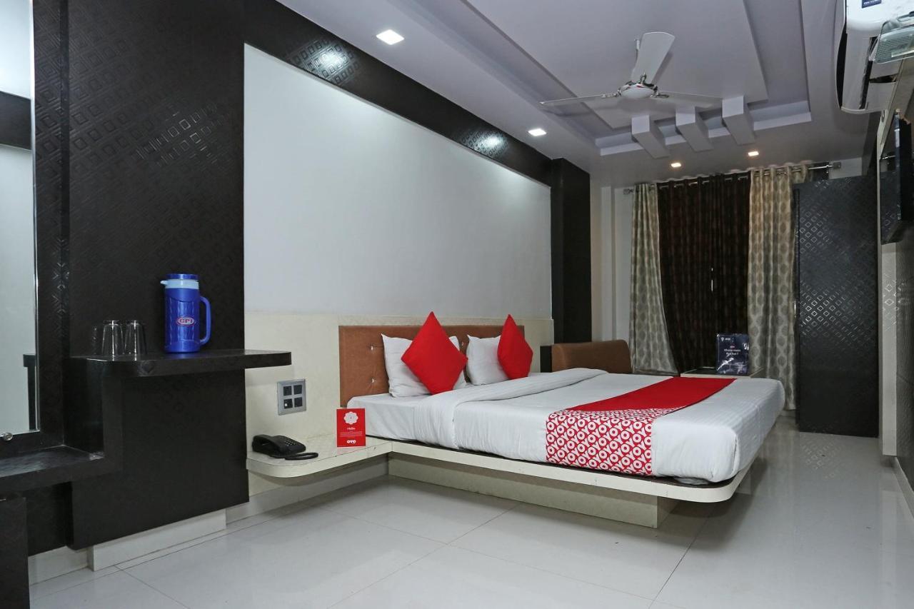 Collection O 3995 Hotel Shree Kishan Palace Bhopal Buitenkant foto